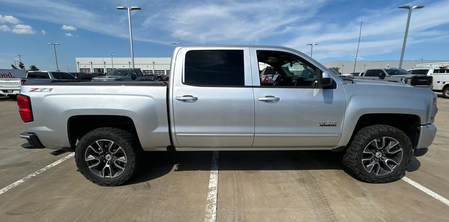 chevrolet silverado 1500 2017 3GCUKREC2HG386267 image chevrolet silverado 1500 2017 3GCUKREC2HG386267 image